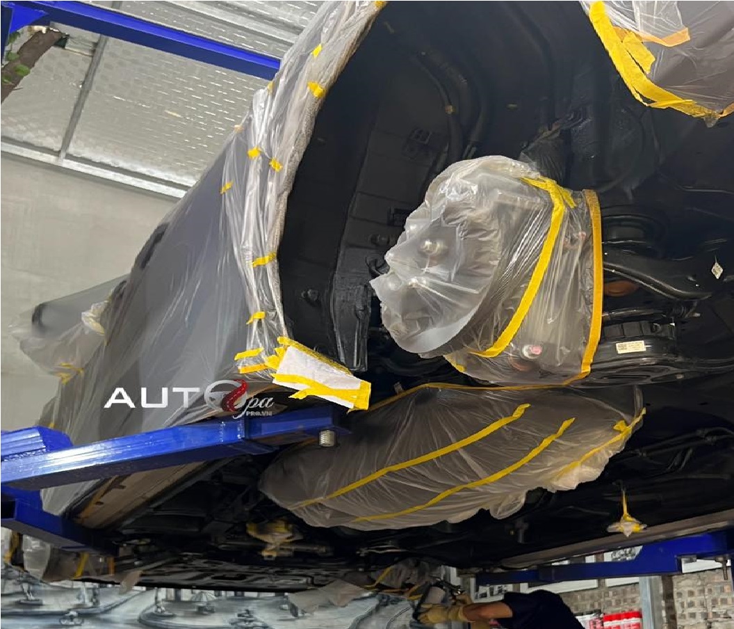 Car undercarriage cover